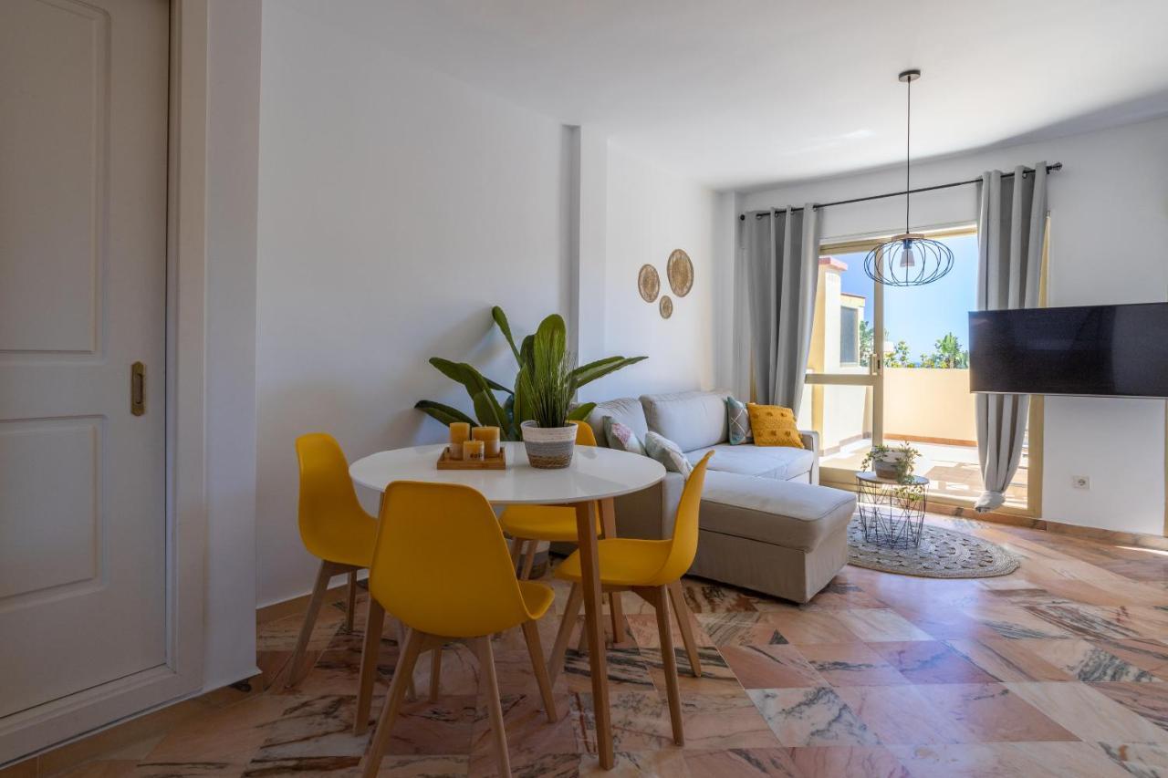 Oleholidays 225 Romana Playa Junto Al Mar Marbella Exteriör bild