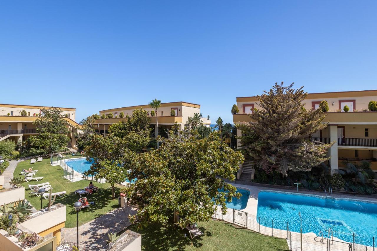 Oleholidays 225 Romana Playa Junto Al Mar Marbella Exteriör bild